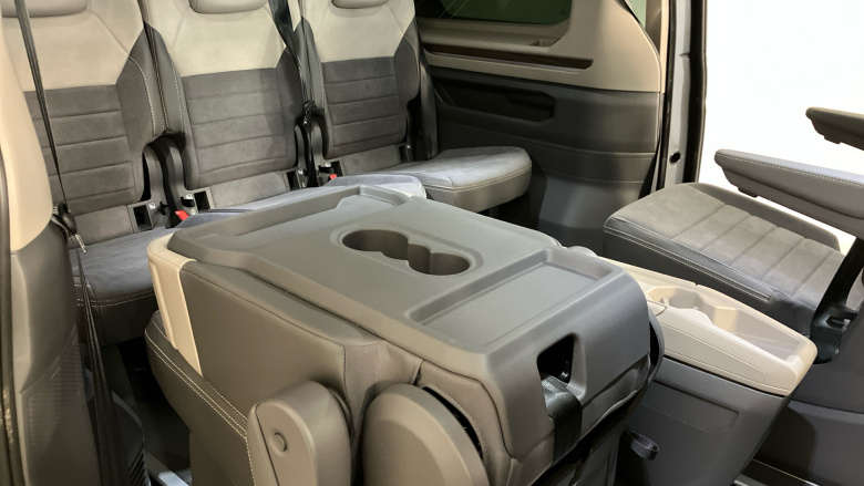 Volkswagen Multivan 2.0 TDI Style 5dr LWB DSG Diesel Estate